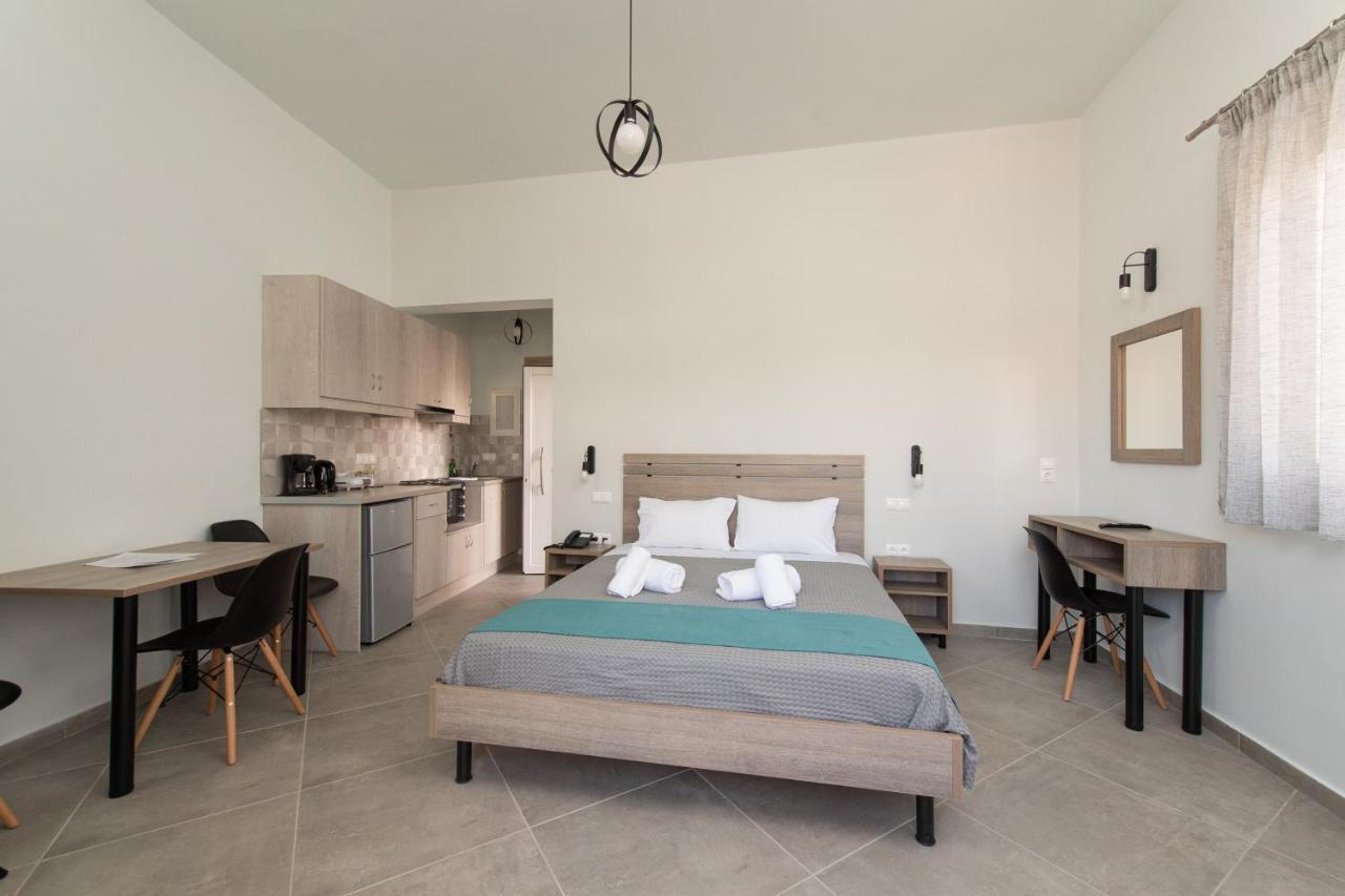 Loggos Apartments Лонгос Екстериор снимка