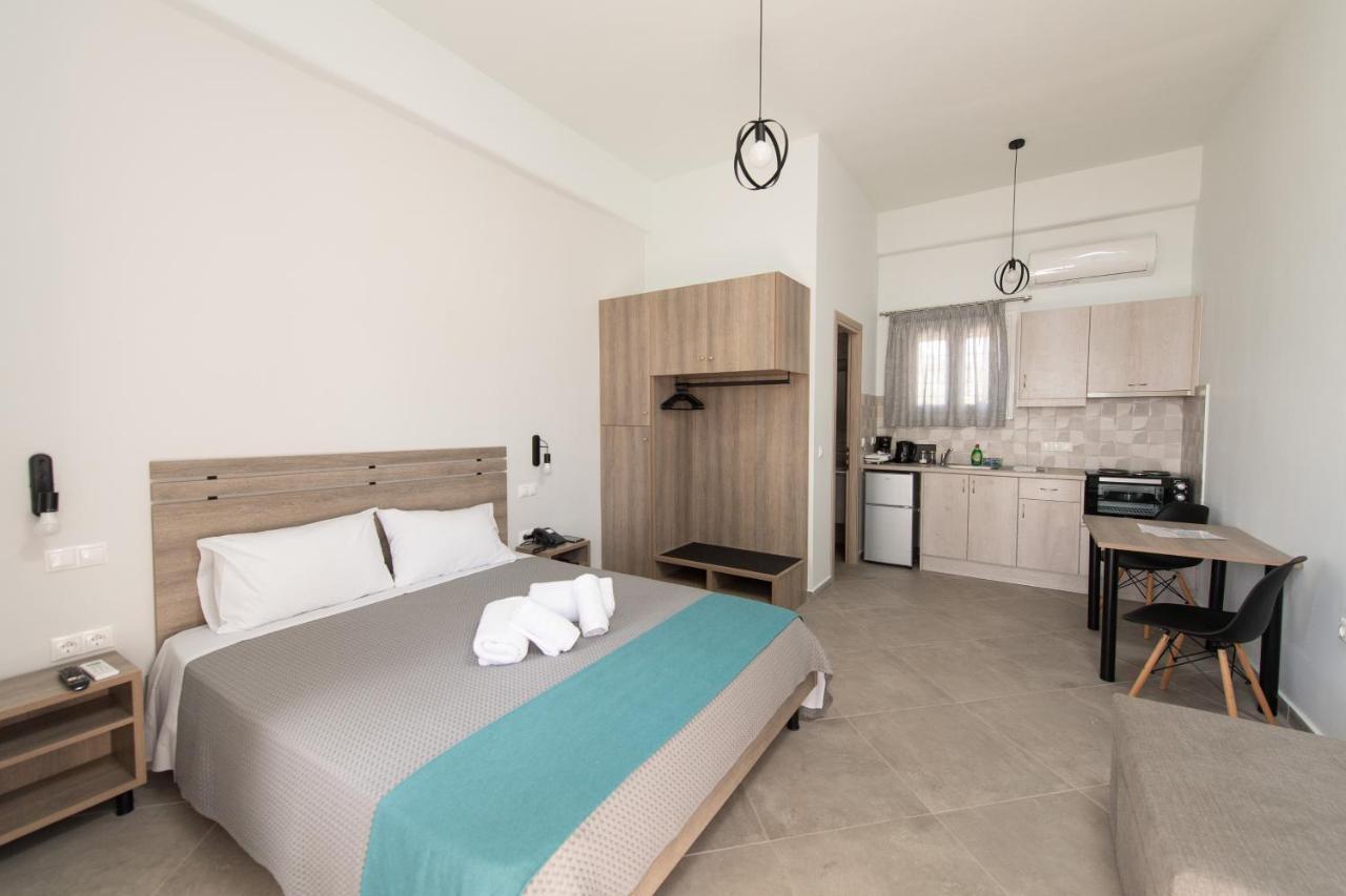 Loggos Apartments Лонгос Екстериор снимка