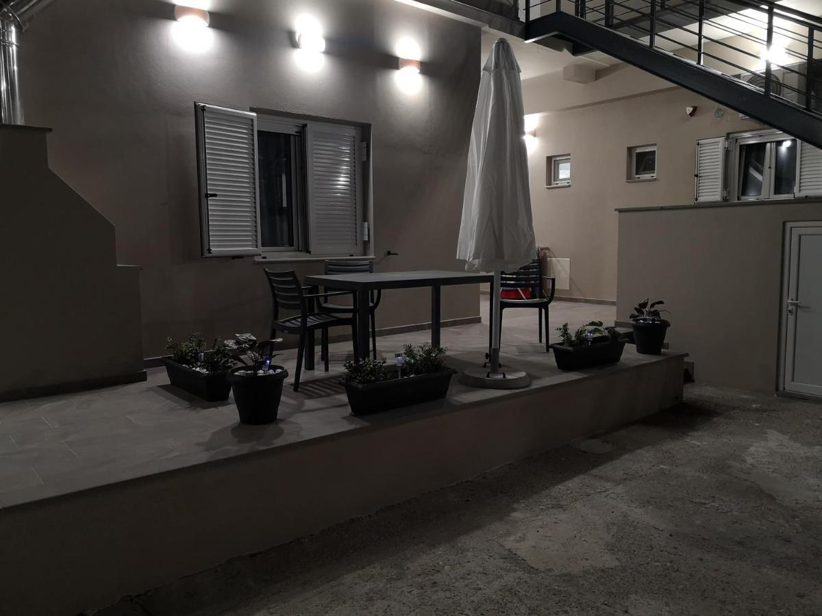 Loggos Apartments Лонгос Екстериор снимка